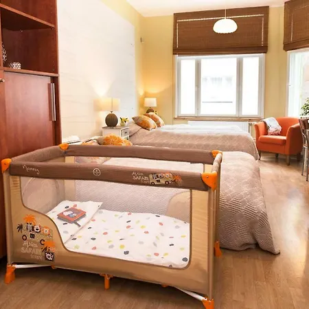 Family Apartment *